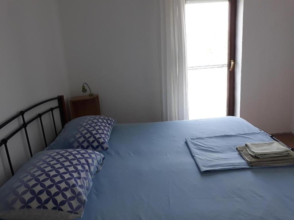 Basil Apartments And Rooms Бетина Екстериор снимка